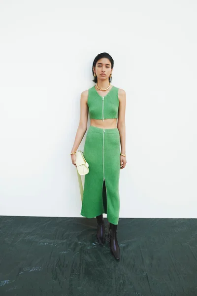 Look 19